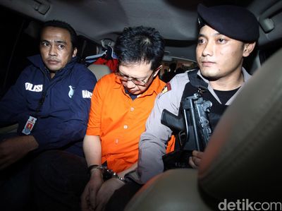 Mabes Polri Serahkan Hartawan Aluwi ke Kejagung
