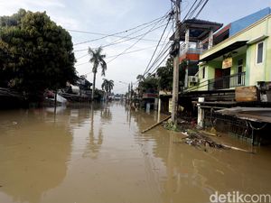 Ikatan Ahli Bencana: Ada Potensi Banjir Besar pada Akhir Tahun