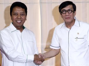 Romy Daftarkan Kepengurusan PPP ke Kemenkum HAM