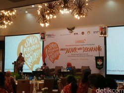 Canda Saut Situmorang Tentang Ciri-ciri Orang yang Mau Dipanggil KPK