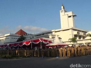 Pemkot Bandung Pastikan Tidak Ada PNS Misterius Pemkot Bandung Pastikan Tidak Ada PNS Misterius