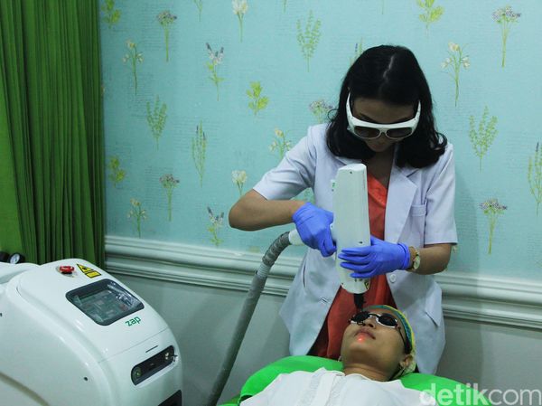 Perawatan Klinik Kecantikan ZAP