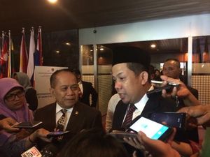 Ruhut Ancam Keluar Partai Jika Fahri Bergabung, Ini Kata Demokrat