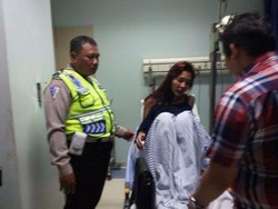 Honda City Terjun Bebas dari Plaza Lokasari, Sopir Mengaku Remnya Blong