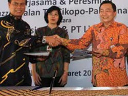 Wah, Bayar Tol Lebih Praktis dengan Kartu Flazz!