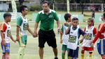 Mantan Pemain Timnas Beri Pelatihan Sepakbola