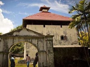 Benteng Amsterdam, Jejak Peninggalan Belanda di Ambon