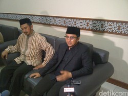 Yusuf Mansur Bicara Kemungkinan Maju di Pilgub DKI dan Dukung Reklamasi