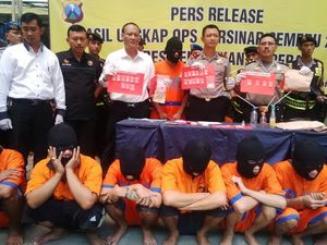 Polres Tanjung Perak Amankan 44 Tersangka dalam Operasi Bersinar 2016