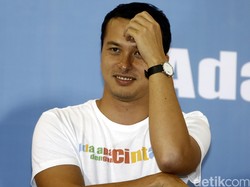 Acara TV dan Film yang Bikin Nicholas Saputra Hobi Traveling