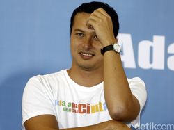 Acara TV dan Film yang Bikin Nicholas Saputra Hobi Traveling