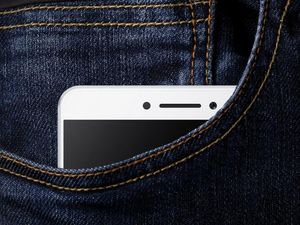 Ponsel Lengkung Huawei & Xiaomi Segera Meluncur Ponsel Lengkung Huawei & Xiaomi Segera Meluncur