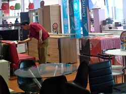 Menyiasati Ruang Makan Kecil dengan Promo Perabot Transmart Carrefour