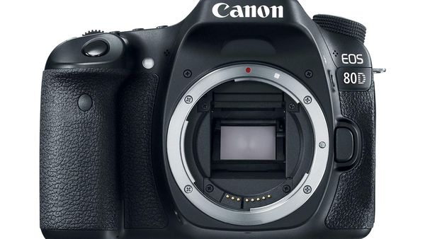 EOS 80D dengan Sensor Anyar