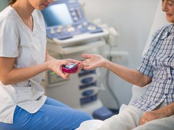 Kebutaan Permanen karena Sakit Gula Bisa Dicegah Pemeriksaan Tiap 5 Tahun