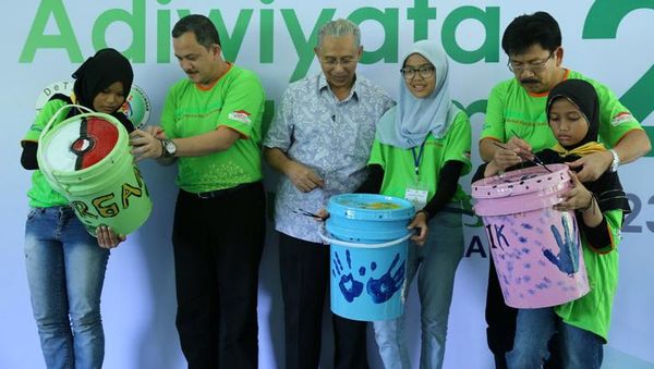 Duta Lingkungan Grup Astra Semarakkan Adiwiyata Summit