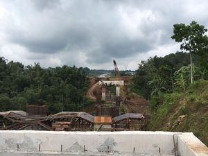Begini Cara Kontraktor Proyek Tol Semarang-Solo Atasi Masalah Lahan