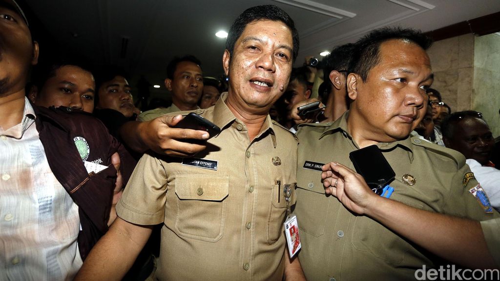 Rustam Effendi Luruskan Tudingan Ahok Rustam Effendi Luruskan Tudingan Ahok