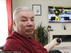 Alergi Listrik, Kulit Kakek Ini Jadi Merah Saat Menonton Televisi