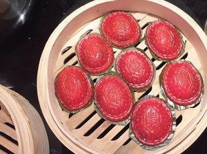 10 Makanan Lambang Keberuntungan di Tahun Baru Imlek 10 Makanan Lambang Keberuntungan di Tahun Baru Imlek