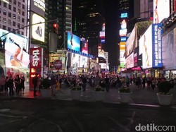 Silaunya Gemerlap Times Square Pusat Cahaya New York City