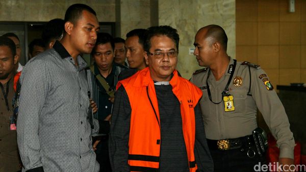 KPK Tahan 6 Anggota DPRD Musi Banyuasin