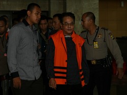 KPK Tahan 6 Anggota DPRD Tersangka Kasus Korupsi Musi Banyuasin