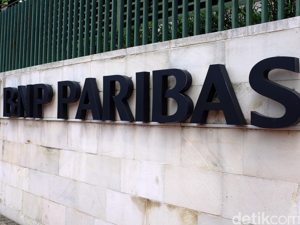 Bank-bank Prancis Siapkan Lowongan untuk 1.000 Pekerja Bank-bank Prancis Siapkan Lowongan untuk 1.000 Pekerja
