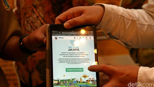 Ahok Kampanyekan We Love Jakarta