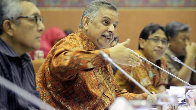 Jonan Ingin Swasta Ikut Garap Listrik di Daerah Terpencil, Ini Respons PLN Jonan Ingin Swasta Ikut Garap Listrik di Daerah Terpencil, Ini Respons PLN