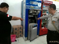 Pencuri Gagal Gasak Uang di ATM