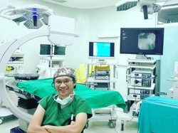 dr Boy SpU dan Kegilaannya pada Gitar Serta Star Wars