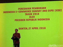 Jokowi Minta Indonesia Kejar Ketertinggalan di Bisnis Online
