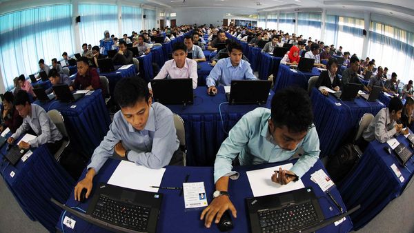 1.466 Pelamar PLN Ikuti Tes IQ