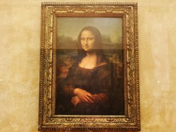 Lebih Dekat dan Intim dengan Mona Lisa, Siapa Mau?