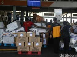 5 Calo yang Gentayangan di Cargo Barang di Bandara Soekarno-Hatta Diciduk Polisi
