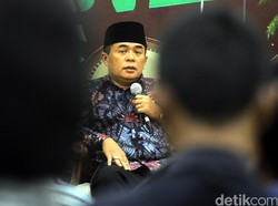 Caketum Golkar Wajib Setor Rp 1 M, Akom: Sesuai Harapan
