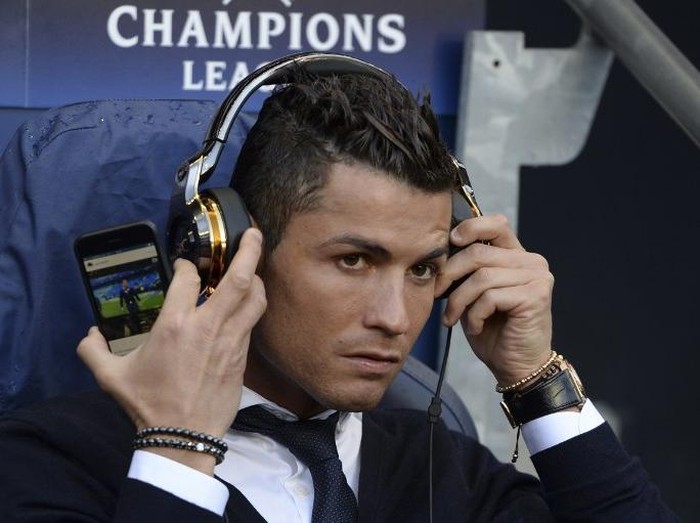 Ronaldo: Lupakan soal PSG, Saya Ingin Tetap di Madrid