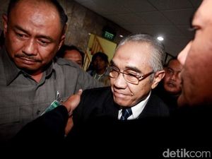 Langkah Cepat MA Memecat Hakim Agung Yamani dan Sikap Pasif Atas Nurhadi Langkah Cepat MA Memecat Hakim Agung Yamani dan Sikap Pasif Atas Nurhadi