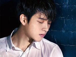 Woohyun Infinite Basah di Foto Teaser Debut Solo