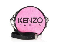 Tampil Chic dengan 5 Tas Unik Berbentuk Bulat