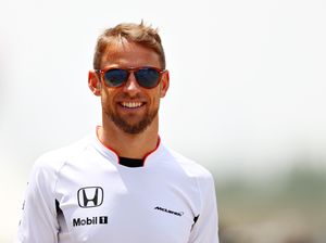 Button Tak Ingin Rumor Masa Depan Ganggu Balapan Kandang Akhir Pekan Ini