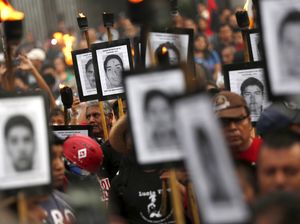 Warga Meksiko Desak Usut Kasus Hilangnya 43 Mahasiswa