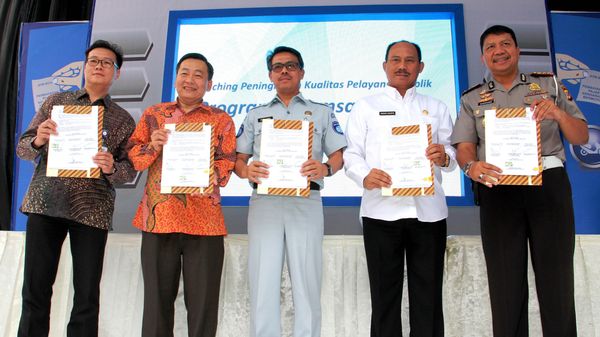 Warga Jabar Dapat Bayar Pajak via ATM BCA