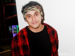 Kilas Balik, Vicky Nitinegoro Pernah Diamankan Bareng Jennifer Dunn