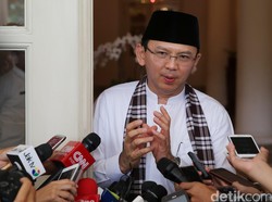 Ahok Akan Serahkan Pengelolaan Seluruh JPO ke Dishub dan PT TransJ