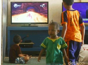 Peran Orang Tua Dalam Mengawasi Anak Bermain Game