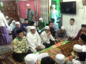 KH Ali Mustafa Yaqub dan Seruan Berhaji Cukup Sekali, Infak Ribuan Kali