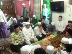 KH Ali Mustafa Yaqub dan Seruan Berhaji Cukup Sekali, Infak Ribuan Kali