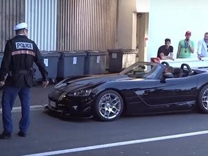 Knalpot Berisik, Polisi Monako Tilang Pemilik Mobil Sport